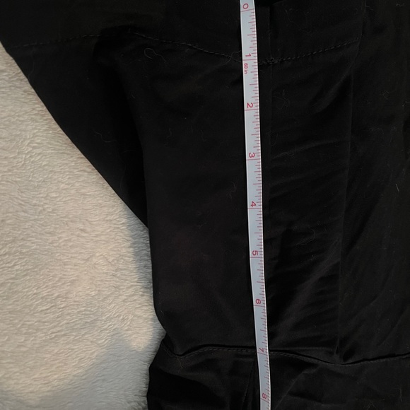 Black shorts old navy everyday short lightweight - Picture 4 of 5